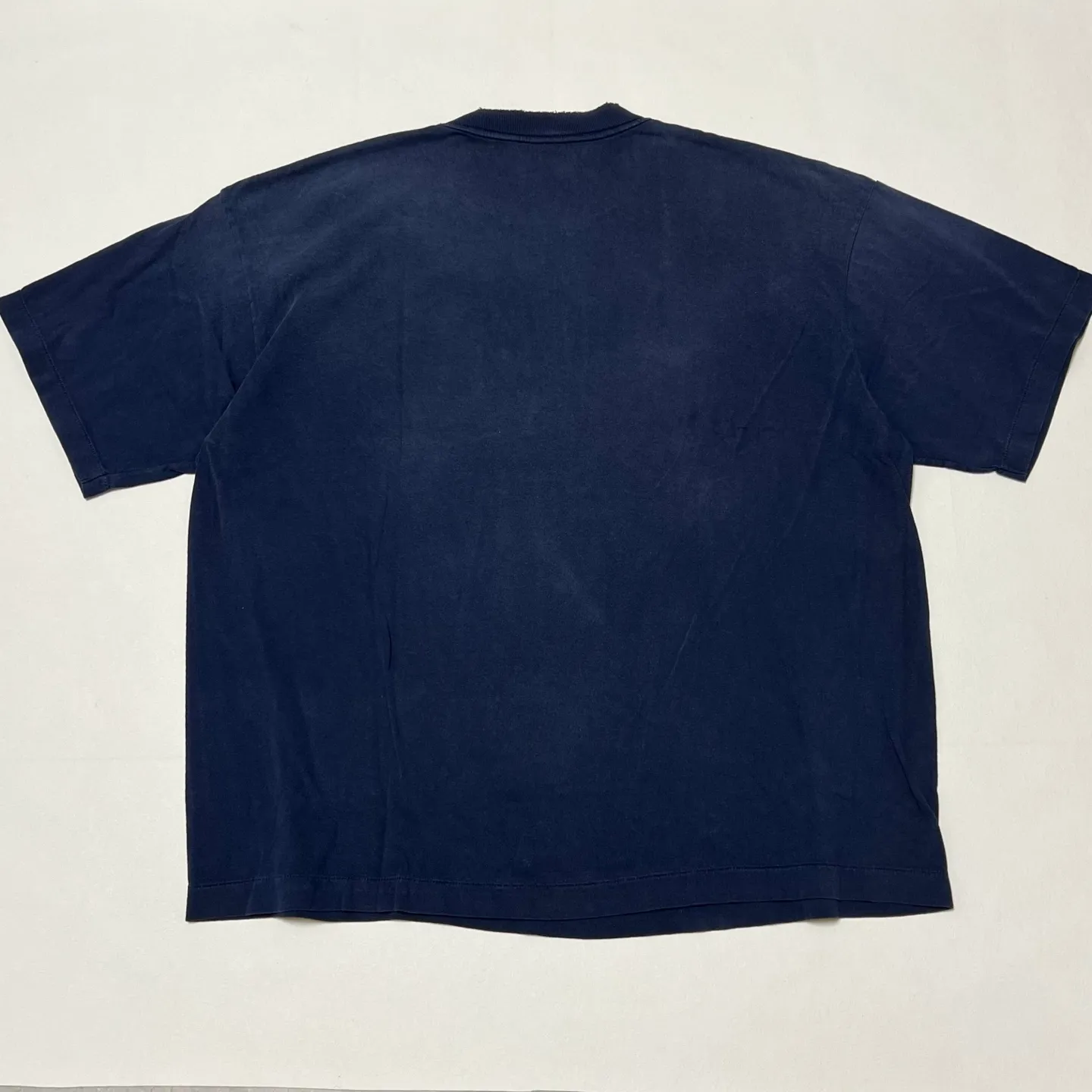SAINT Mxxxxxx × NEIGHBORHOOD STHD . SS TEE SAINT NBHD/NVY NBHD Takizawa Shinsuke SAINT HOOD joint project Skeleton lightning destruction TEE Washed blue S-XL OE yarn tube weaving without side seam fabric Re-washed to make it distressed Cut and damaged treatment Ma Liu fading process Printing simulates natural distressed effect Correct version Customized joint main mark/wash mark/angel mark